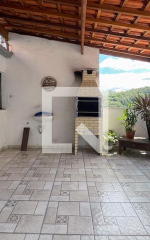 Casa à venda com 254m², 5 quartos e 2 vagas Casa à venda com 254m², 5 quartos e 2 vagasSacada - Casa 3