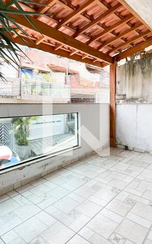 Casa à venda com 254m², 5 quartos e 2 vagas Casa à venda com 254m², 5 quartos e 2 vagasSacada - Casa 2