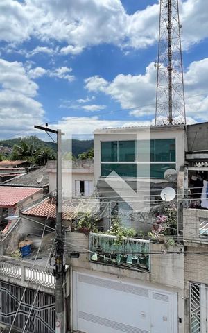 Casa à venda com 254m², 5 quartos e 2 vagas Casa à venda com 254m², 5 quartos e 2 vagasVista da Sacada - Casa 3