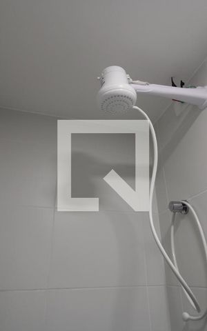 Apartamento à venda com 28m², 1 quarto e sem vagaChuveiro