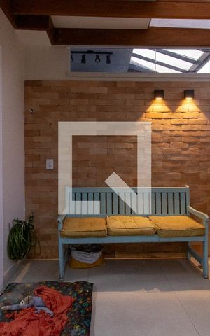 Casa de condomínio para alugar com 145m², 3 quartos e 2 vagas Casa de condomínio para alugar com 145m², 3 quartos e 2 vagasSala