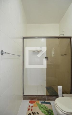 Casa à venda com 430m², 2 quartos e 2 vagasBanheiro Social