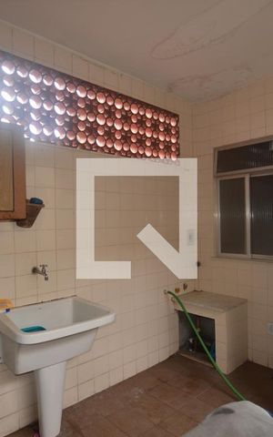 Casa à venda com 430m², 2 quartos e 2 vagasÁrea de Serviço
