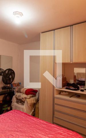 Casa à venda com 125m², 5 quartos e sem vaga Casa à venda com 125m², 5 quartos e sem vagaQuarto 3