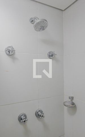 Apartamento à venda com 33m², 1 quarto e 1 vagaBanheiro