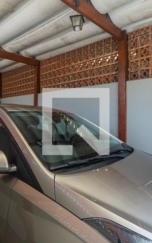 Casa à venda com 71m², 2 quartos e 2 vagas Casa à venda com 71m², 2 quartos e 2 vagasGaragem