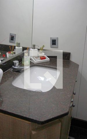 Casa à venda com 500m², 7 quartos e 5 vagasBanheiro
