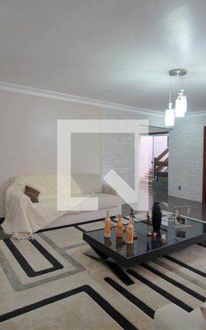 Casa à venda com 500m², 7 quartos e 5 vagasSala