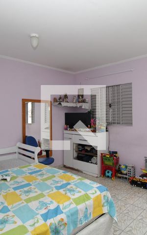 Casa para alugar com 70m², 4 quartos e sem vagaQuarto 2