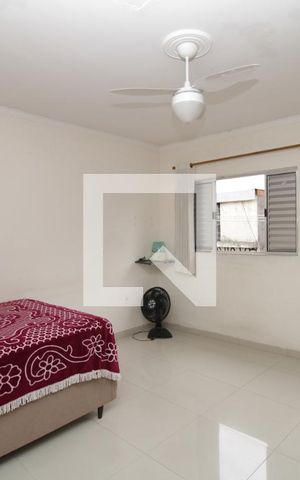 Casa para alugar com 70m², 4 quartos e sem vagaQuarto 1
