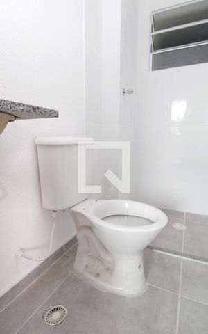 Apartamento à venda com 42m², 2 quartos e sem vagaBanheiro