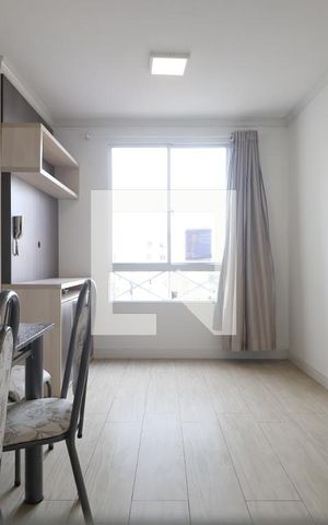 Apartamento à venda com 42m², 2 quartos e 1 vagaSala