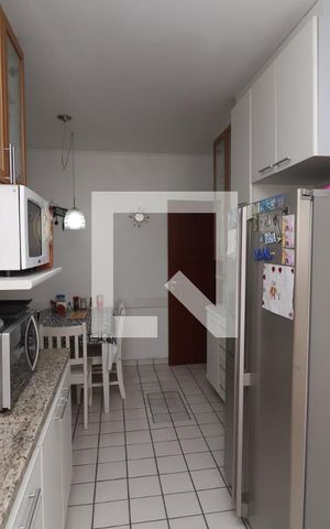 Apartamento à venda com 175m², 3 quartos e 3 vagasCozinha