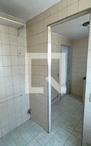 Apartamento para alugar com 60m², 2 quartos e 1 vagaÁrea de Serviço
