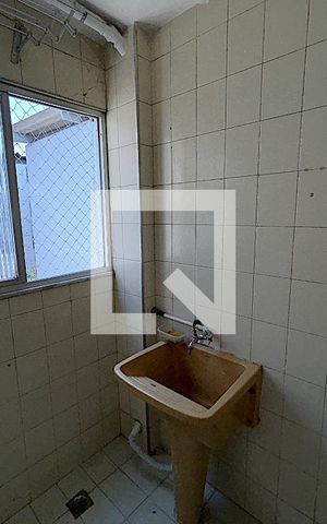 Apartamento para alugar com 60m², 2 quartos e 1 vagaÁrea de Serviço