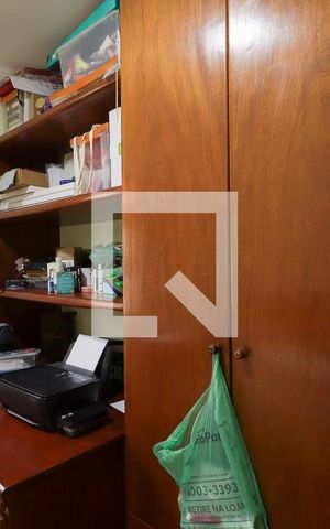 Casa à venda com 200m², 4 quartos e 5 vagas Casa à venda com 200m², 4 quartos e 5 vagasQuarto 2