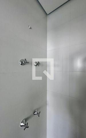 Studio para alugar com 23m², 1 quarto e sem vaga Studio para alugar com 23m², 1 quarto e sem vagaBanheiro