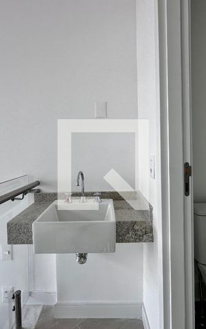 Studio para alugar com 23m², 1 quarto e sem vaga Studio para alugar com 23m², 1 quarto e sem vagaBanheiro