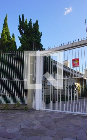 Casa à venda com 400m², 6 quartos e 4 vagasFachada