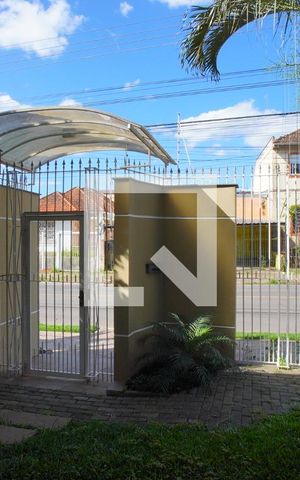 Casa à venda com 400m², 6 quartos e 4 vagasSala -Vista