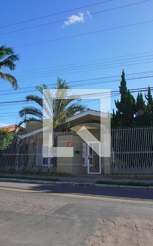Casa à venda com 400m², 6 quartos e 4 vagasFachada
