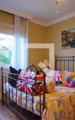 Casa à venda com 400m², 6 quartos e 4 vagasSuíte 4