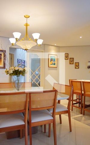 Casa à venda com 400m², 6 quartos e 4 vagasSala