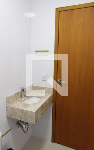 Casa à venda com 145m², 3 quartos e 2 vagasQuarto 2 - Banheiro