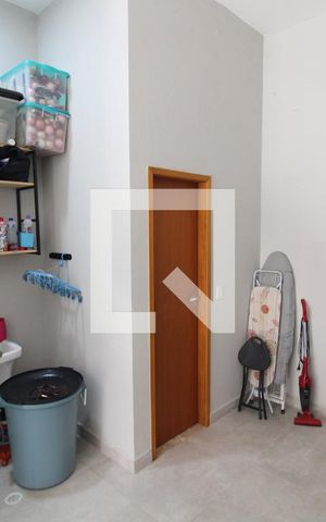 Casa à venda com 145m², 3 quartos e 2 vagasÁrea de Serviço