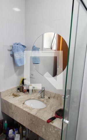 Casa à venda com 145m², 3 quartos e 2 vagasQuarto 3 - Banheiro