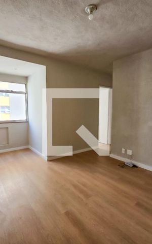 Apartamento à venda com 60m², 2 quartos e 1 vaga Apartamento à venda com 60m², 2 quartos e 1 vagaSala