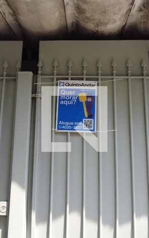 Casa à venda com 300m², 4 quartos e 2 vagasPlaquinha