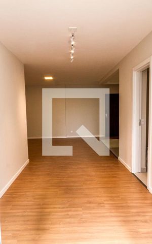 Apartamento para alugar com 87m², 3 quartos e 1 vagaSacada