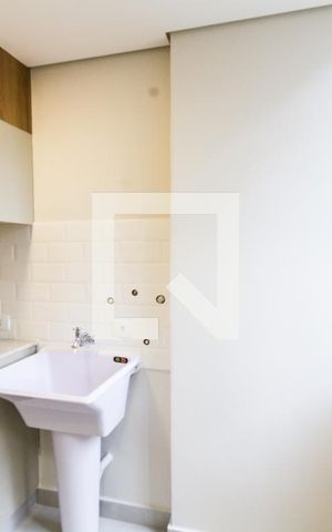 Apartamento para alugar com 87m², 3 quartos e 1 vagaÁrea de Serviço