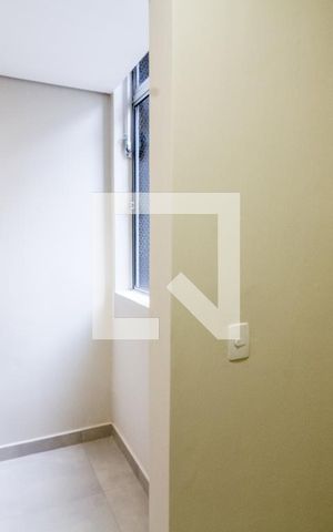 Apartamento para alugar com 87m², 3 quartos e 1 vagaÁrea de Serviço