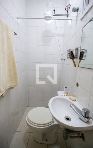 Casa à venda com 230m², 3 quartos e 2 vagasLavabo 2