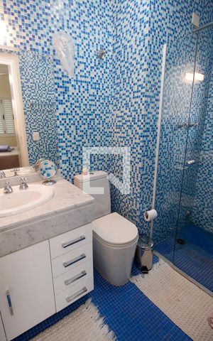 Casa à venda com 230m², 3 quartos e 2 vagasBanheiro da Suíte 3