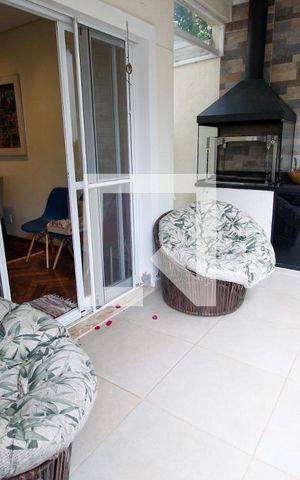 Casa à venda com 230m², 3 quartos e 2 vagasQuintal