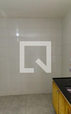Casa para alugar com 70m², 1 quarto e 1 vaga Casa para alugar com 70m², 1 quarto e 1 vagaCozinha