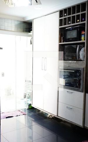 Casa de condomínio à venda com 240m², 3 quartos e 1 vagaCozinha