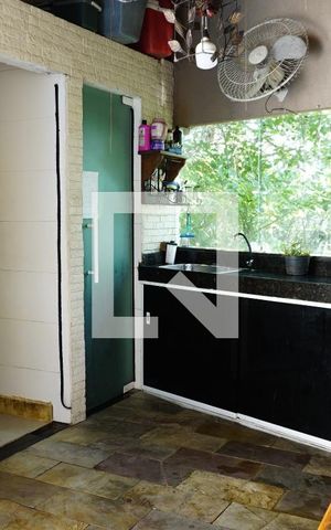 Casa de condomínio à venda com 240m², 3 quartos e 1 vagaPiscina - Area Gourmet - Churrasqueira