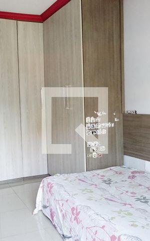 Casa de condomínio à venda com 240m², 3 quartos e 1 vagaSuite 2