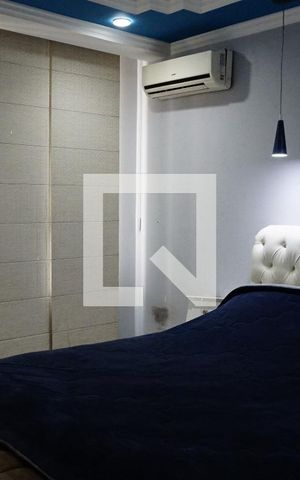 Casa de condomínio à venda com 240m², 3 quartos e 1 vagaSuite 3