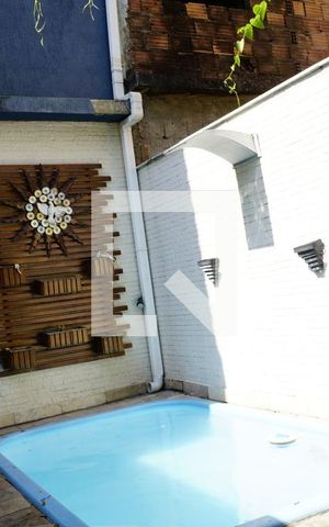 Casa de condomínio à venda com 240m², 3 quartos e 1 vagaPiscina - Area Gourmet - Churrasqueira