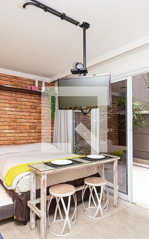 Apartamento à venda com 42m², 1 quarto e sem vaga Apartamento à venda com 42m², 1 quarto e sem vagaStudio