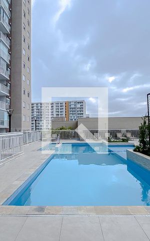 Apartamento para alugar com 65m², 3 quartos e 1 vagaÁrea comum - Piscina