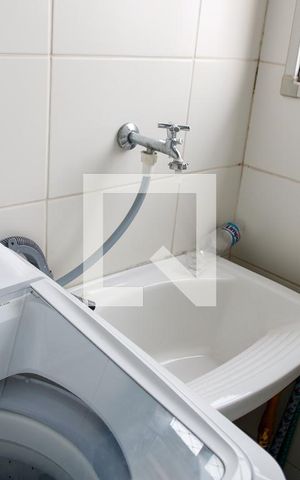 Apartamento para alugar com 50m², 2 quartos e 1 vaga Apartamento para alugar com 50m², 2 quartos e 1 vagaLavanderia