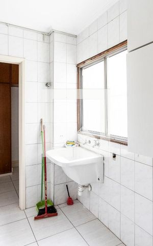 Apartamento à venda com 113m², 3 quartos e 2 vagas Apartamento à venda com 113m², 3 quartos e 2 vagasÁrea de Serviço