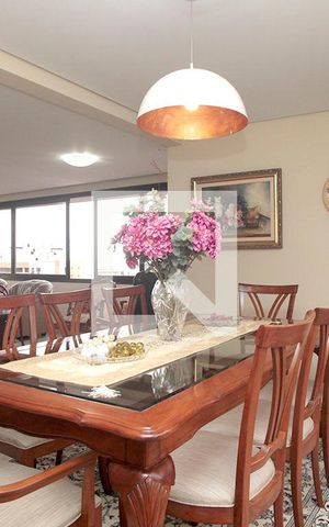 Apartamento à venda com 200m², 4 quartos e 3 vagasSala de Jantar