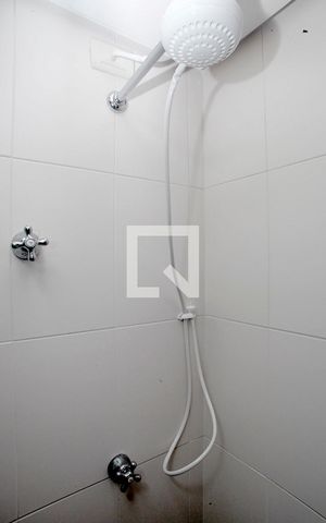 Apartamento à venda com 200m², 4 quartos e 3 vagasBanheiro 5 Serviço